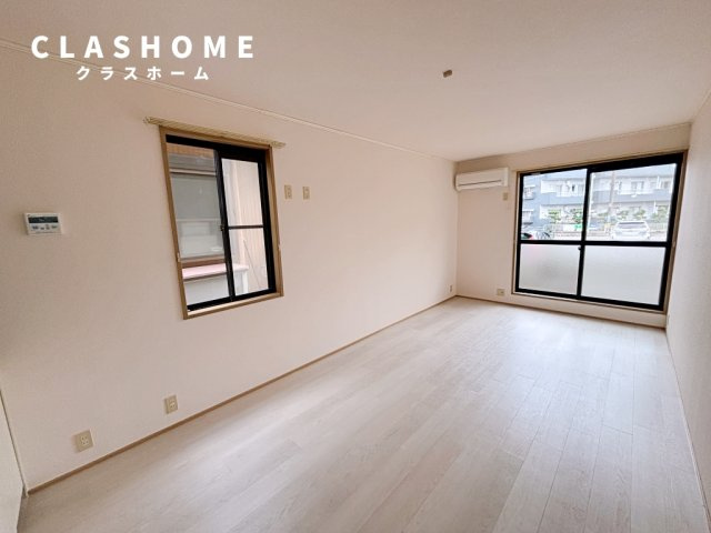 ソレイユ・トシ　　 刈谷市近郊の賃貸はクラスホームの居間・リビング