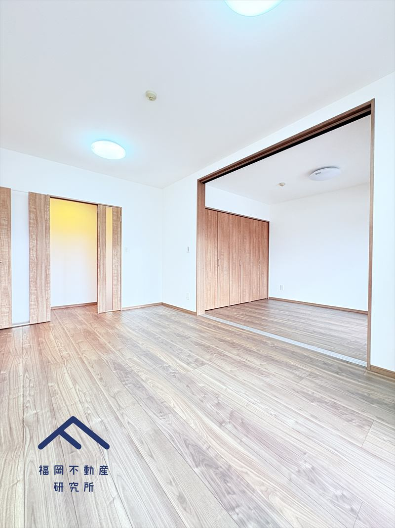 アンピール松島Ⅱの居間・リビング