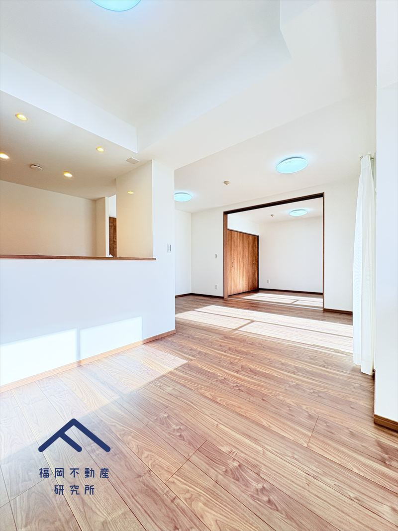 アンピール松島Ⅱの居間・リビング