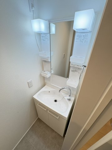 MQuarto福生の独立洗面台