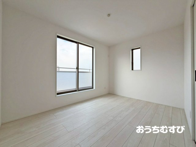 春日井市牛山町(全1棟)の洋室