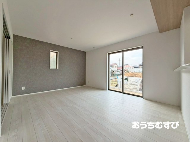 春日井市牛山町(全1棟)の居間・リビング