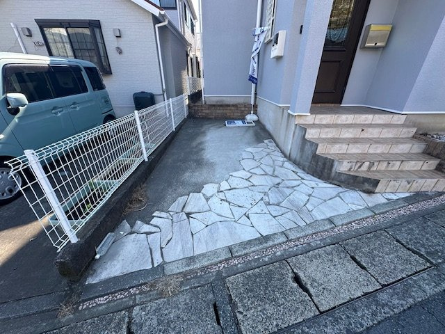 茅ヶ崎市菱沼1丁目　中古戸建の駐車場|駐車スペース