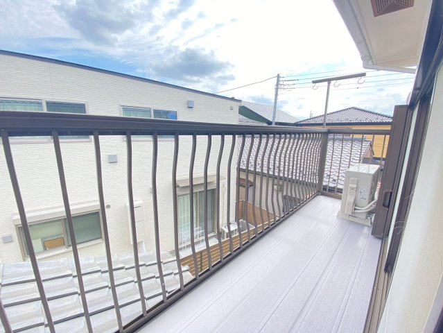 【バルコニー】