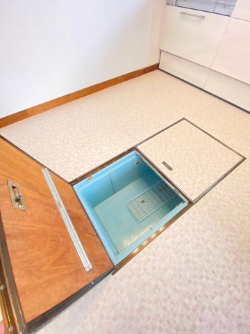 【キッチン】 | 床下収納