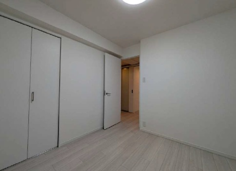 ライオンズマンション西舞子第2の洋室