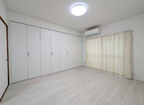 ライオンズマンション西舞子第2の洋室