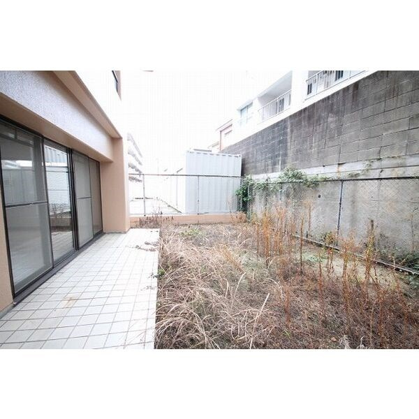 三旺マンション第２社台の庭