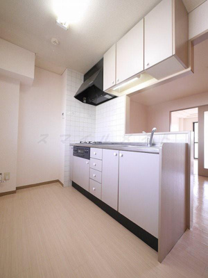【キッチン】 | グローリメゾン原宿 | 別室参考画像