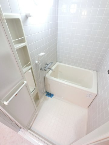 アーバンパーク行徳 の浴室