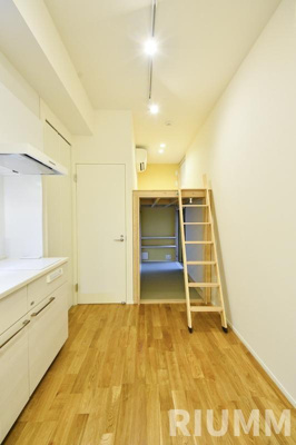 【居間・リビング】 | チトカラアパートメント