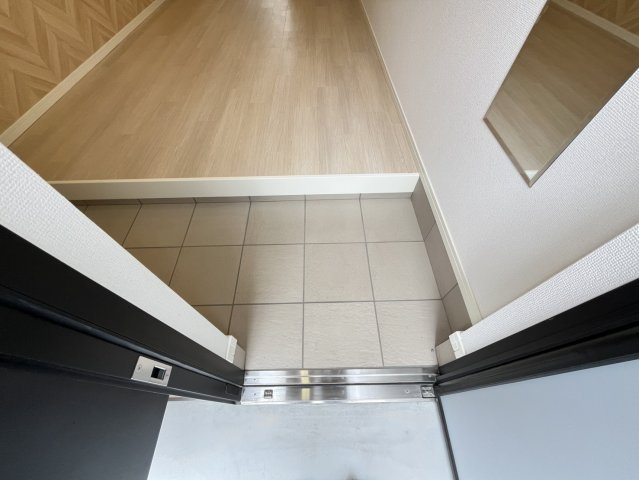 【玄関】 | MOK-TERRACE NERIMA Villa