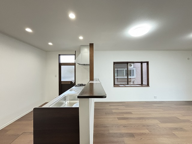 【キッチン】 | 糸島市篠原西3丁目　戸建て