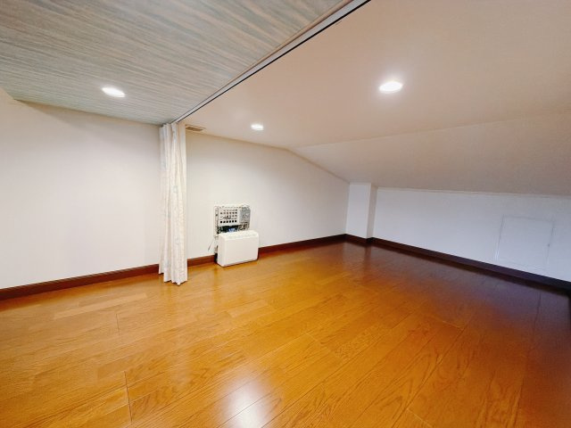【中古戸建】前橋市下大島町の収納|■小屋裏収納｜小屋裏収納もついていますので、大きな物もしっかり収納できますので困りません！