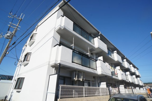 ファミール安倉