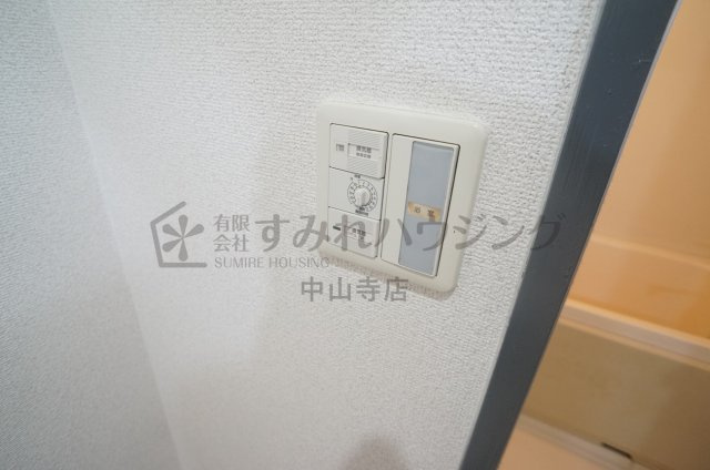 ファミール安倉の設備|参考、同建物・反転間取りの号室