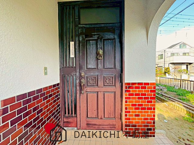 【玄関】 | 行田市持田4丁目　中古戸建