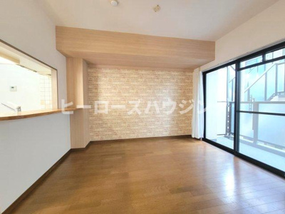 【居間・リビング】 | レジデンス・マロン参番館