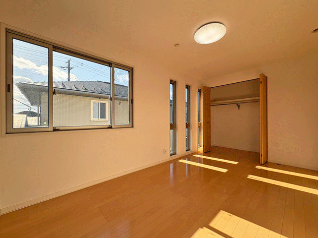 名取市増田9丁目の洋室