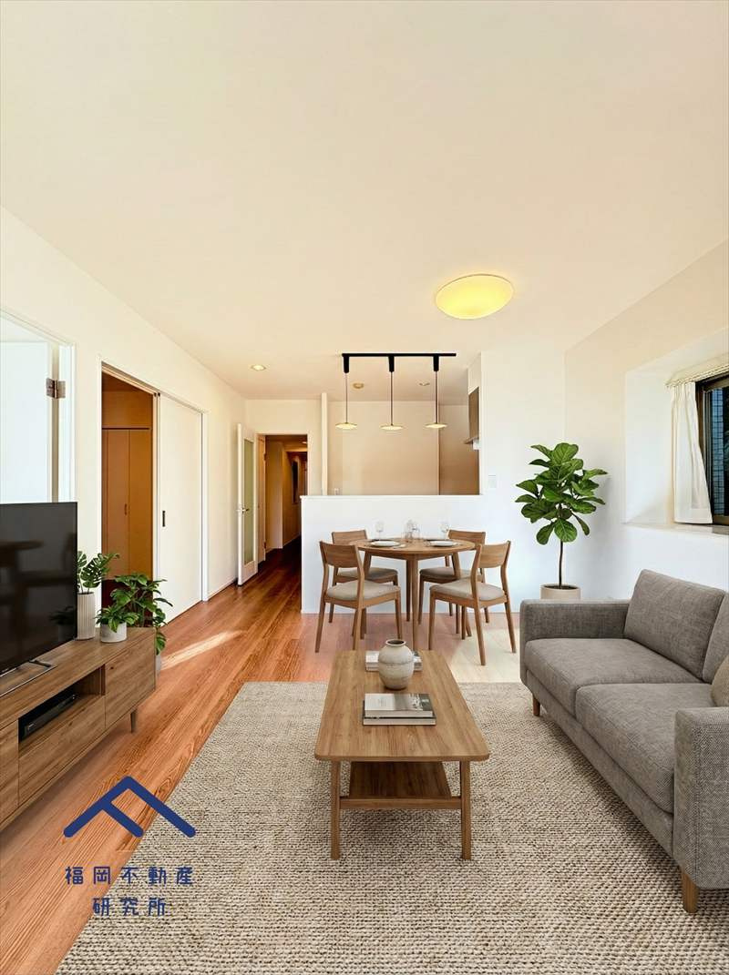 エイリックタウン箱崎公園ファミリア EAST棟