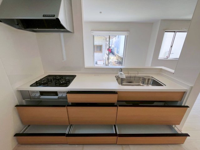 うるま市字川田の新築一戸建のキッチン