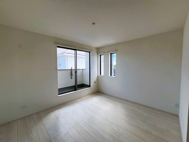 うるま市字川田の新築一戸建の洋室|7.2帖