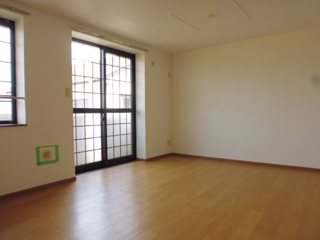 グランベリーＡの居間・リビング