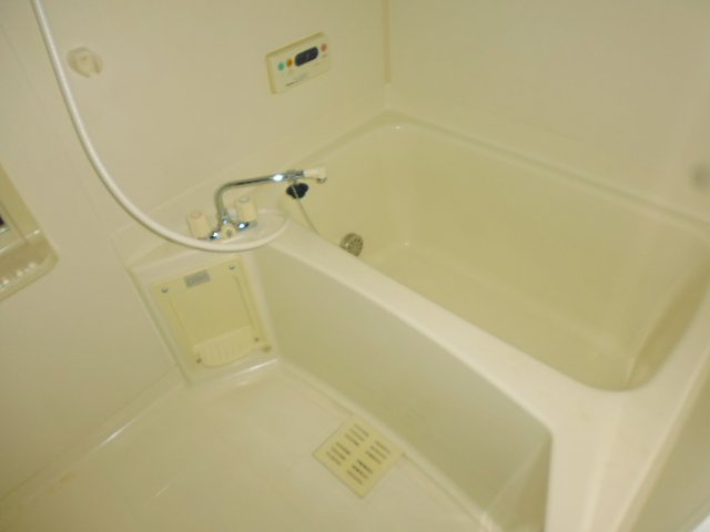 グランベリーＡの浴室