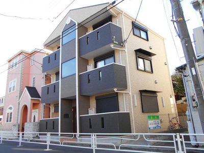 【エントランス】 | クレシア本牧