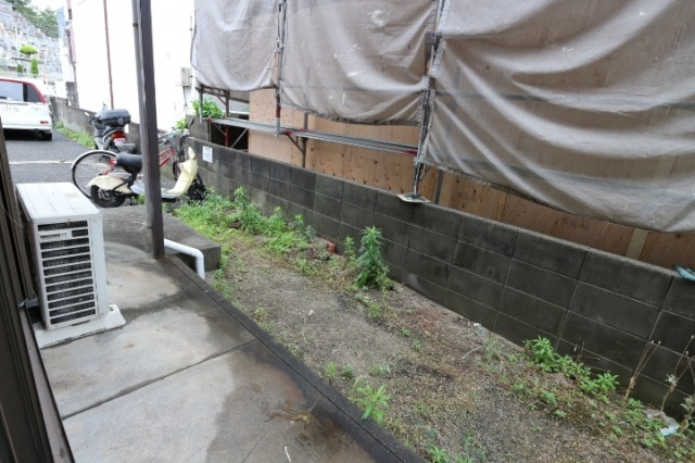 レシア西舞子のバルコニー