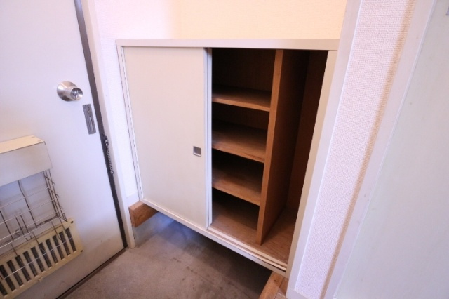 レシア西舞子の内装