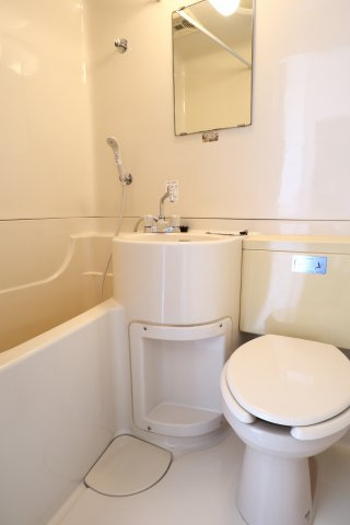 レシア西舞子のその他