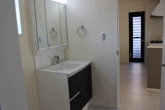 小倉南区徳吉東4丁目の独立洗面台