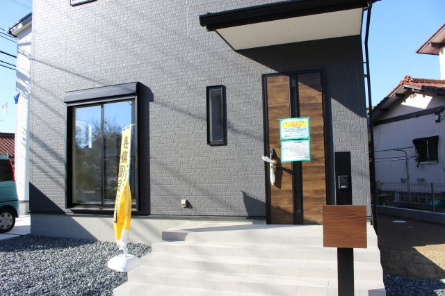 小倉南区徳吉東4丁目の玄関