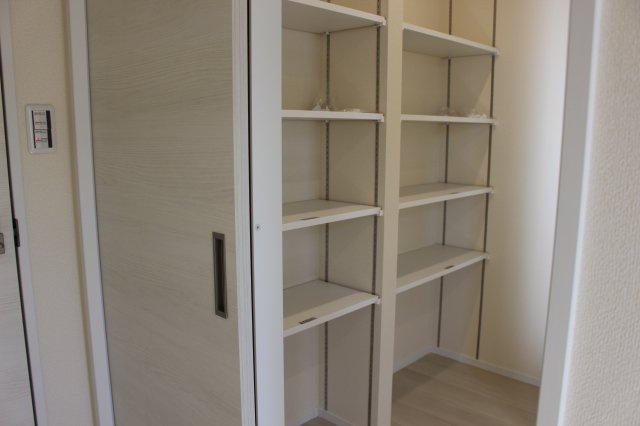 小倉南区徳吉東4丁目の収納