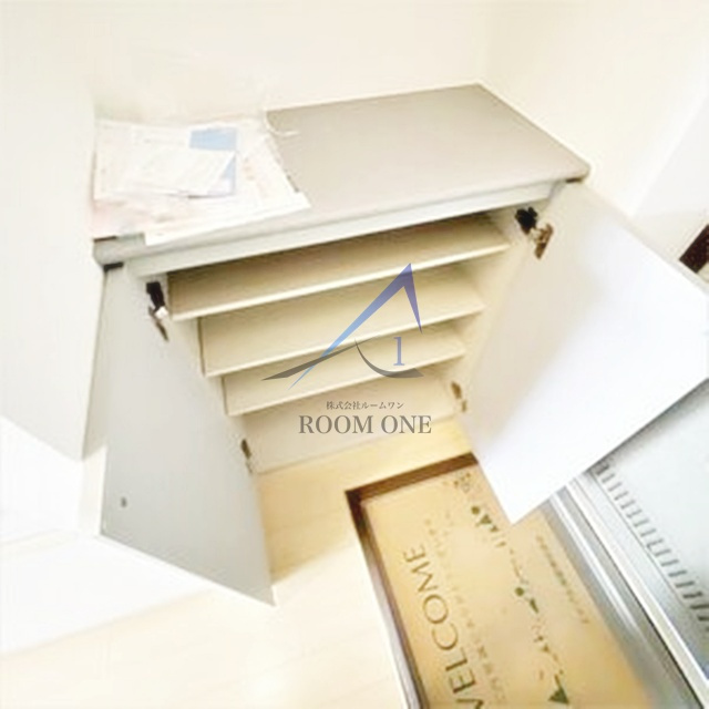 ファミーユ生麦の内装