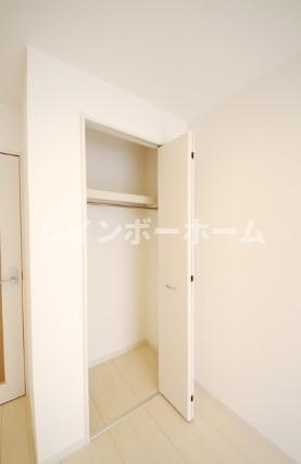 リブリ・deuxSoleil中里の収納