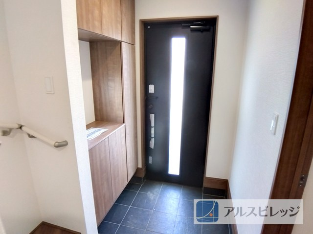 新築/新座市あたご3丁目　全2棟の玄関|玄関です