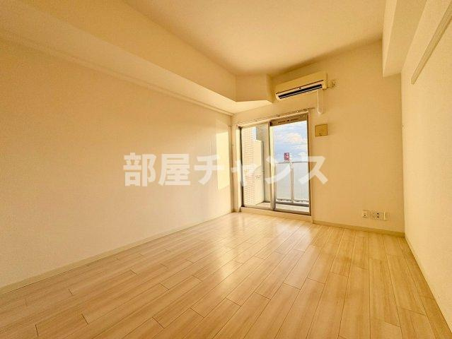 プレサンス名古屋STATIONディーヴァの居間・リビング