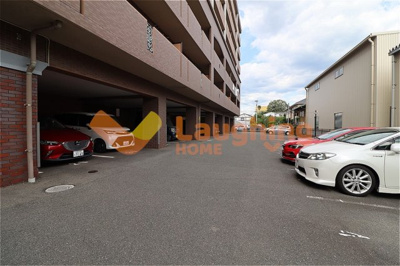 【駐車場】 | ボリ・モゼⅡ | 駐車場があります