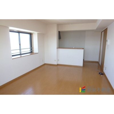 【居間・リビング】 | ボリ・モゼⅡ | 居間です※同タイプのお部屋になります。