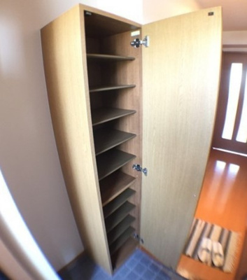 【玄関】 | ボリ・モゼⅡ | ゆったりとした玄関です※同タイプのお部屋になります。