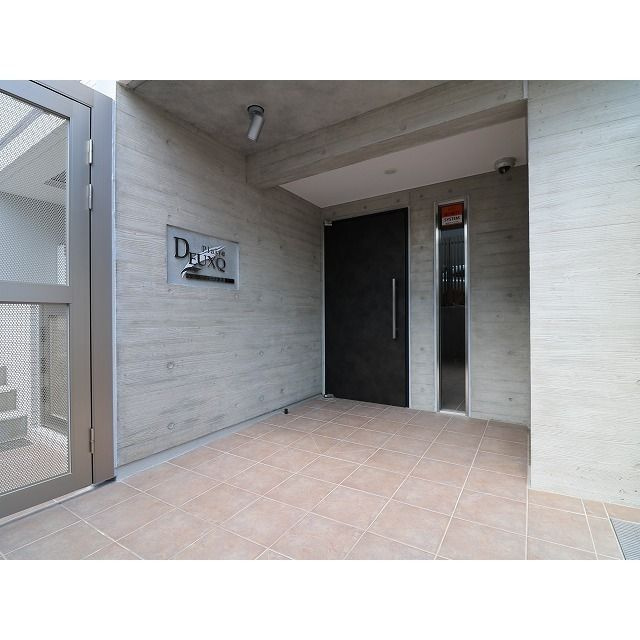 プレール・ドゥーク学芸大学Ⅱのエントランス