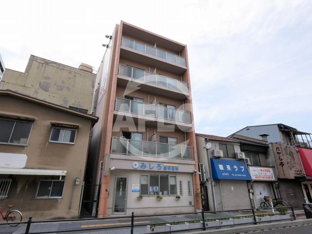 オズレジデンス花園