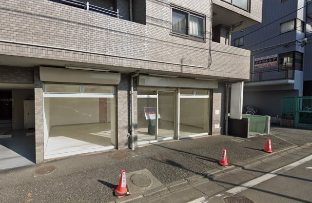 大和市南林間１丁目の店舗の外観