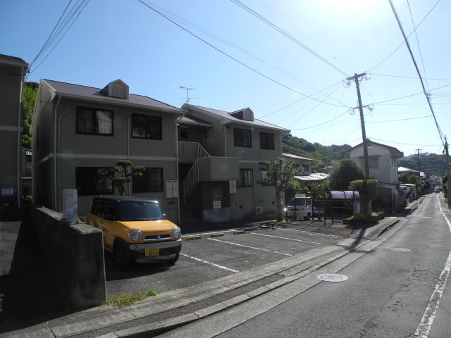 グレープハウスの駐車場