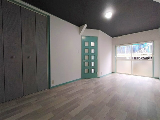 神戸市北区鈴蘭台東町２丁目の一戸建ての居間・リビング|リビング