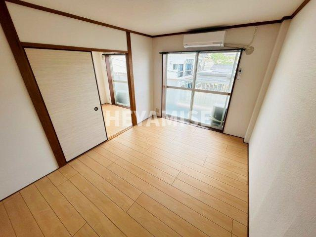 BEN匠6番館の洋室