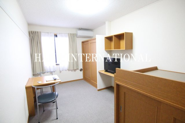 レオパレス武蔵野第３の洋室