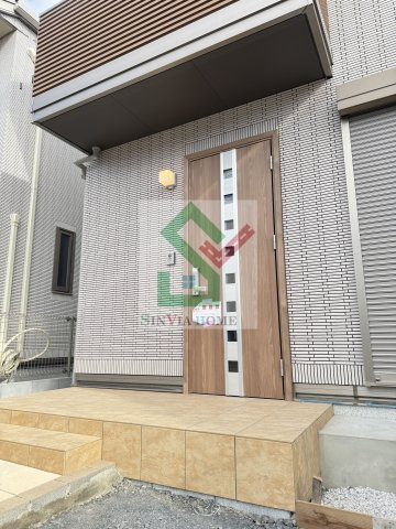 キヤラB棟のエントランス